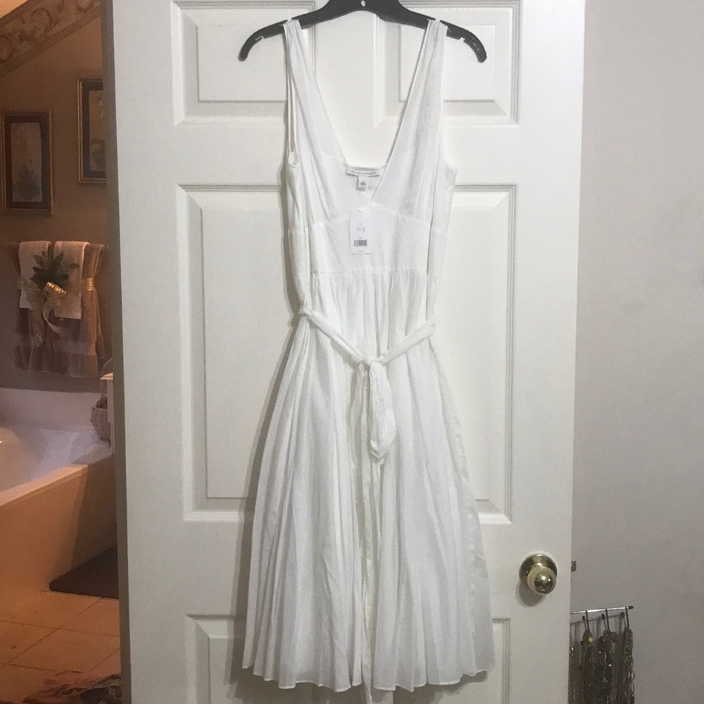 Banana Republic white dress size 12 new with tags